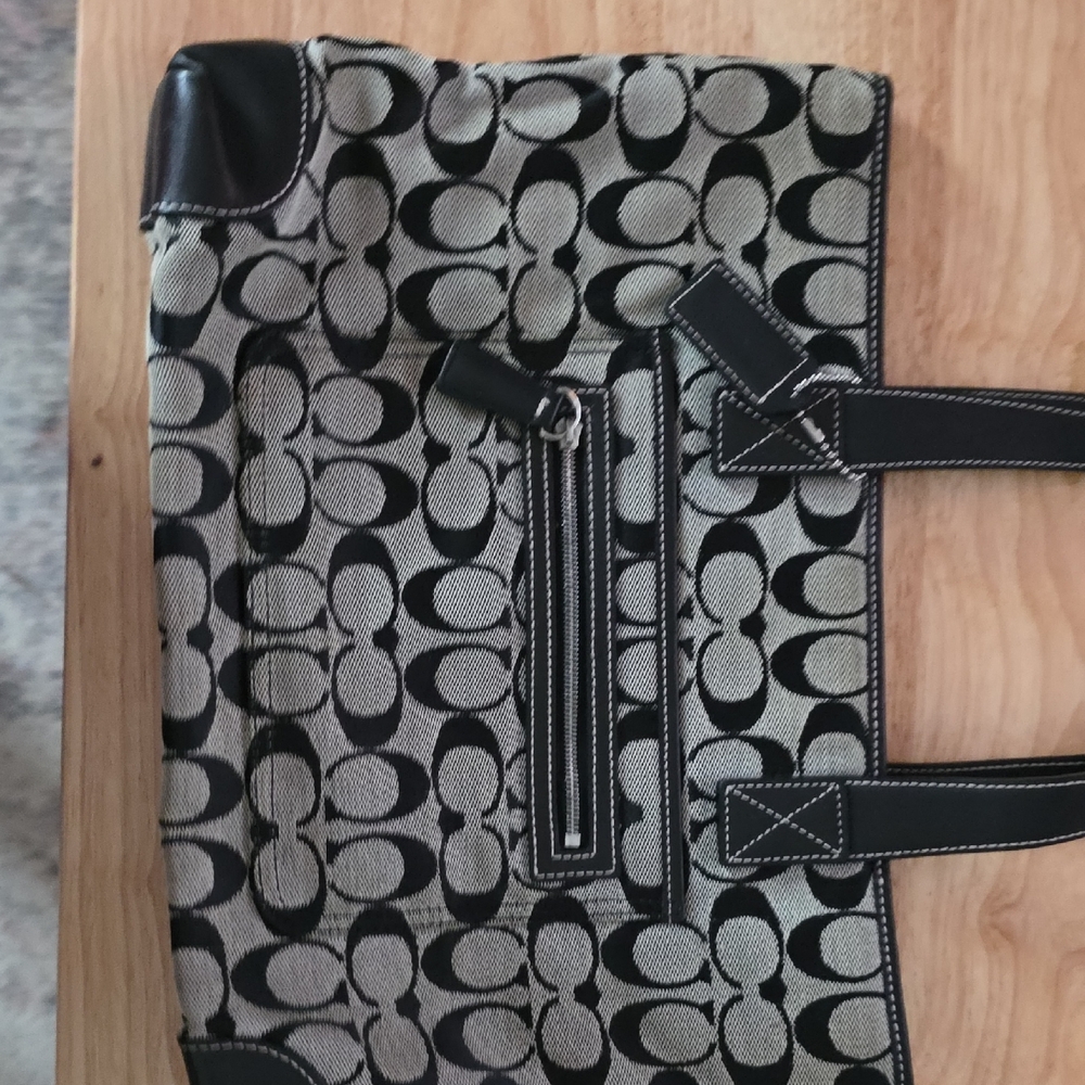 Classic Black & Cream Signature Tote Bag